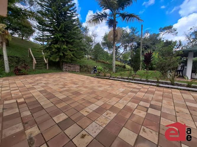 Casa de 5 alcobas en venta en La Honda, Guarne · foto 19 de 24