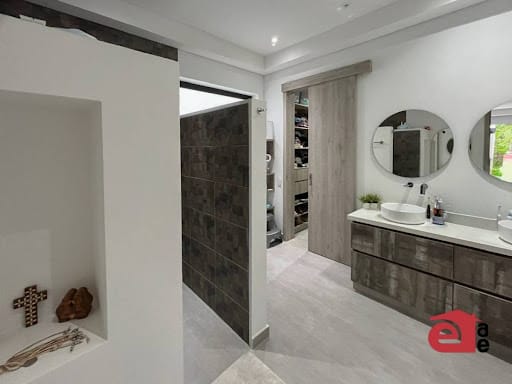 Casa de 3 alcobas en venta en El Retiro, 300 m² · foto 13 de 21