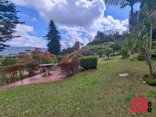 Casa de 5 alcobas en venta en La Honda, Guarne · foto 22 de 24