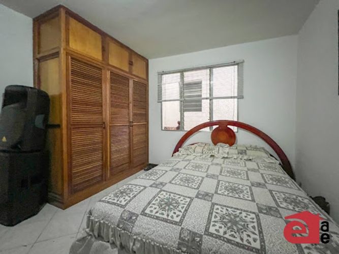 Casa de 6 alcobas en venta en Loma Del Escobero, Envigado, 255 m² · foto 6 de 16