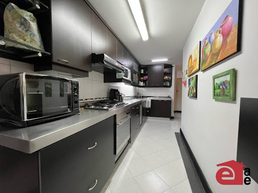 Apartamento en venta en El Portal, Envigado · foto 4 de 15