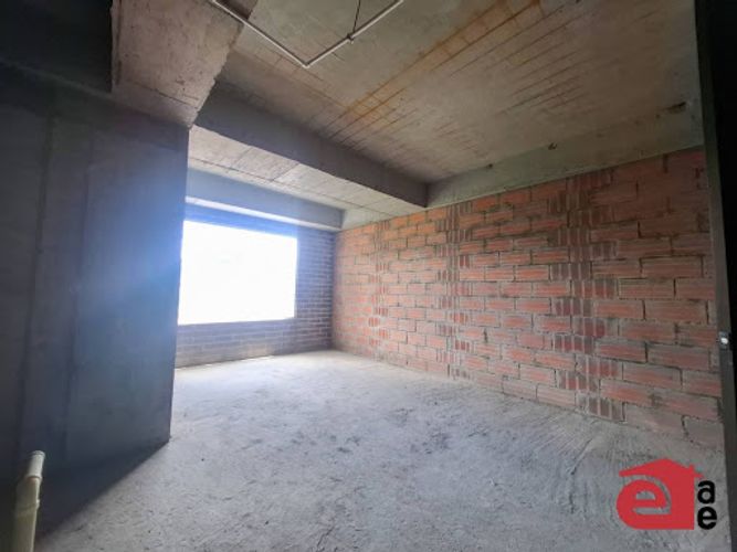 Oficina en venta en El Dorado, Envigado, 31 m² · foto 3 de 4