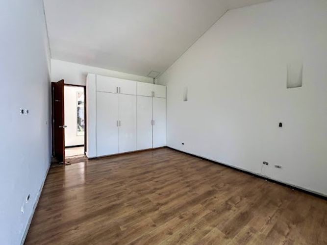 Finca en venta en Loma Del Escobero, Envigado, 3915 m² · foto 7 de 24