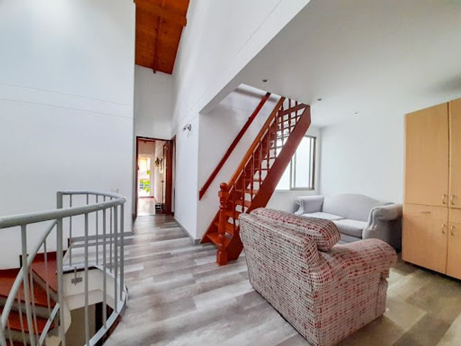 Casa de 3 alcobas en venta en Claraval, Envigado, 300 m² · foto 5 de 21