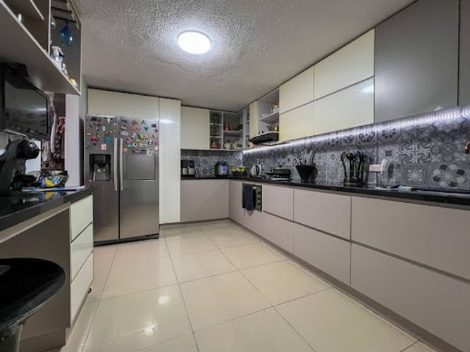 Casa de 3 alcobas en venta en El Trianon, Envigado, 102 m² · foto 4 de 14