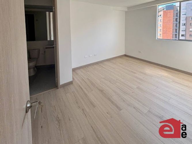 Apartamento de 2 alcobas en venta en Ub. Ojo De Agua, Rionegro, 58 m² · foto 5 de 14