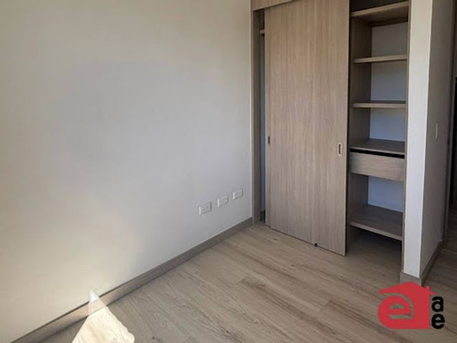 Apartamento de 2 alcobas en venta en Ub. Ojo De Agua, Rionegro, 58 m² · foto 7 de 14