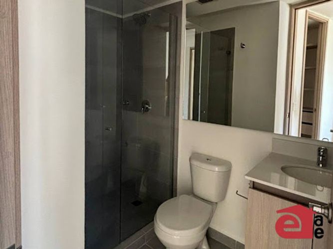Apartamento de 2 alcobas en venta en Ub. Ojo De Agua, Rionegro, 58 m² · foto 9 de 14