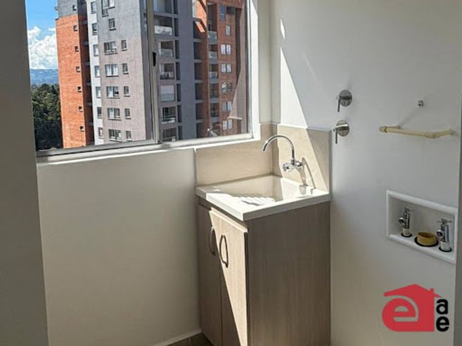 Apartamento de 2 alcobas en venta en Ub. Ojo De Agua, Rionegro, 58 m² · foto 12 de 14