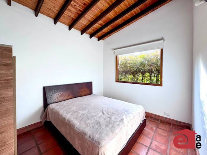 Casa de 3 alcobas en venta en Cuatro Esquinas, Rionegro · foto 11 de 24