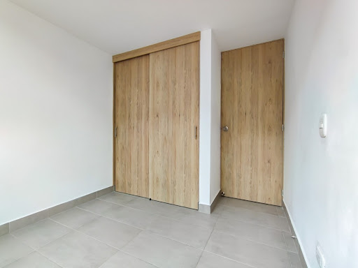 Apartamento en venta en San Antonio De Prado, Medellín · foto 4 de 9