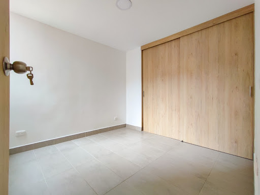 Apartamento en venta en San Antonio De Prado, Medellín · foto 5 de 9