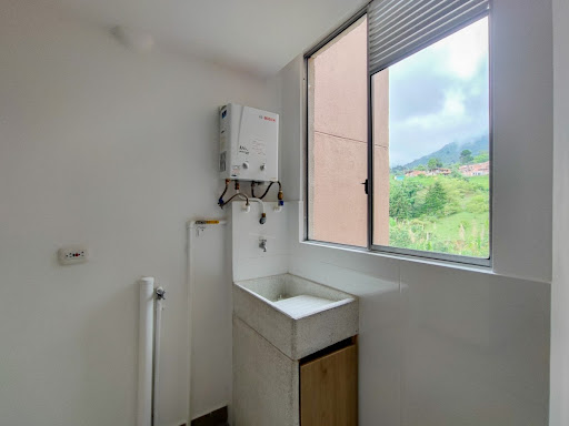 Apartamento en venta en San Antonio De Prado, Medellín · foto 7 de 9