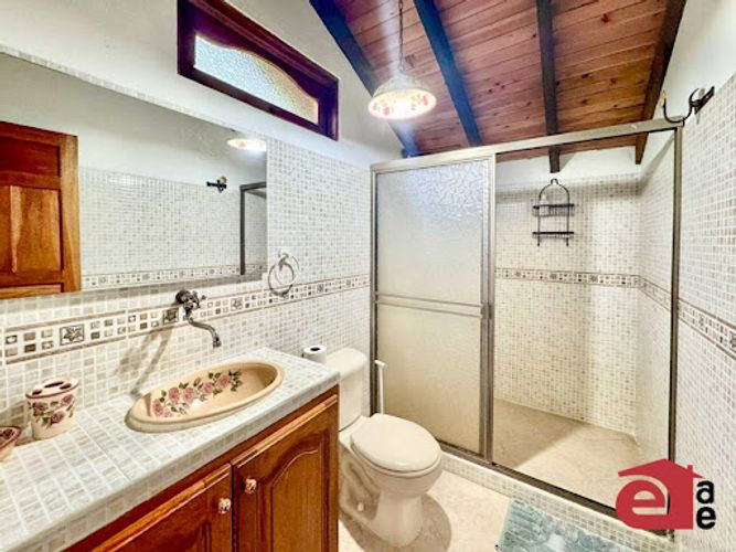Casa de 3 alcobas en venta en Cuatro Esquinas, Rionegro · foto 18 de 24
