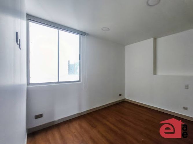 Apartamento de 4 alcobas en venta en Aves Maria, Sabaneta, 127 m² · foto 11 de 22