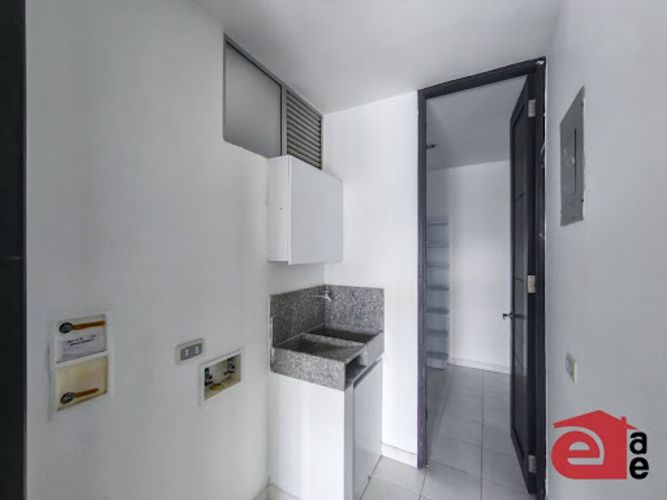 Apartamento de 4 alcobas en venta en Aves Maria, Sabaneta, 127 m² · foto 18 de 22