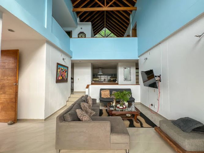 Casa de 3 alcobas en venta en El Chingui, Envigado · foto 4 de 24