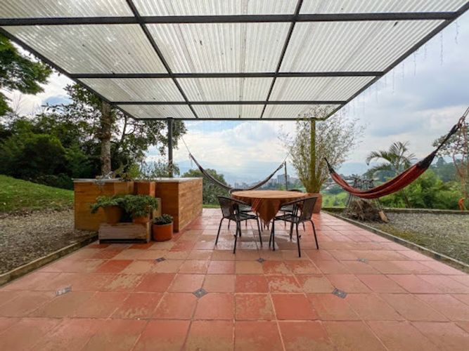 Casa de 3 alcobas en venta en El Chingui, Envigado · foto 21 de 24