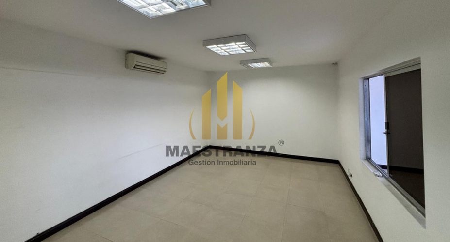 Oficina en arriendo en Laureles, Medellín, 1400 m² · foto 7 de 21