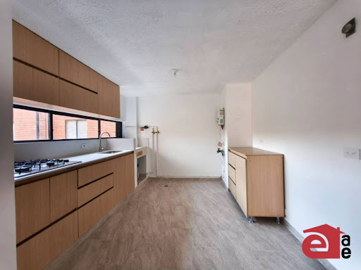 Apartamento en venta en Loma Del Escobero, Envigado · foto 3 de 22