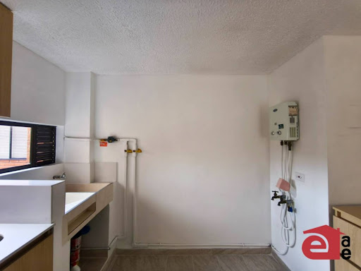 Apartamento en venta en Loma Del Escobero, Envigado · foto 16 de 22