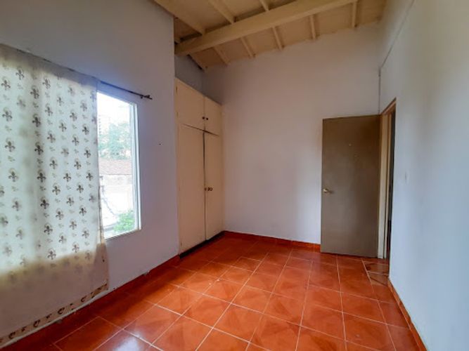 Casa de 9 alcobas en venta en La Mina, Envigado, 620 m² · foto 6 de 13