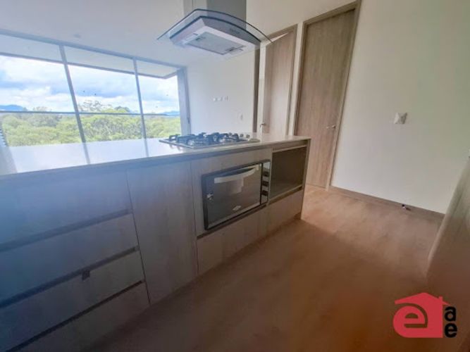 Apartamento de 2 alcobas en venta en El Porvenir, Rionegro, 74 m² · foto 2 de 12