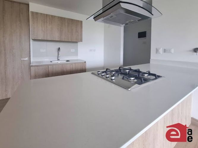 Apartamento de 2 alcobas en venta en El Porvenir, Rionegro, 74 m² · foto 4 de 12