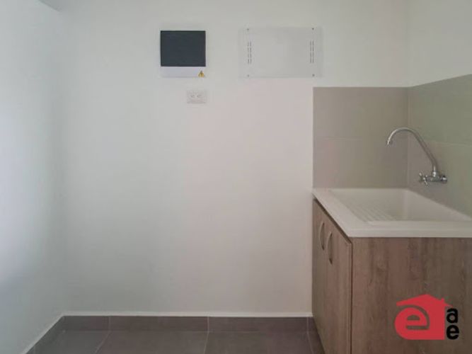 Apartamento de 2 alcobas en venta en El Porvenir, Rionegro, 74 m² · foto 10 de 12