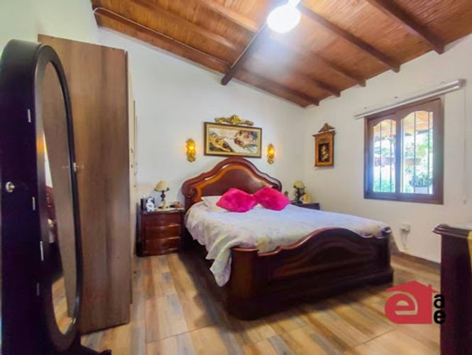 Casa de 5 alcobas en venta en Cristo Rey, El Carmen de Viboral · foto 16 de 24