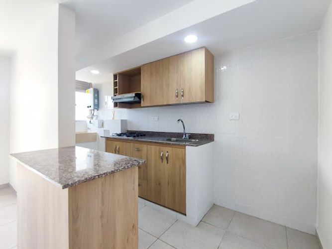 Apartamento de 2 alcobas en venta en Cuatro Esquinas, Rionegro, 57 m² · foto 4 de 13