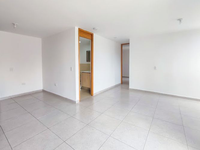 Apartamento de 2 alcobas en venta en Cuatro Esquinas, Rionegro, 57 m² · foto 5 de 13