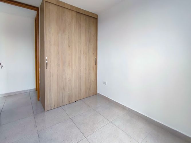 Apartamento de 2 alcobas en venta en Cuatro Esquinas, Rionegro, 57 m² · foto 8 de 13