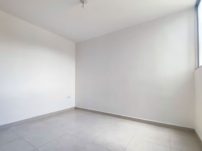 Apartamento de 2 alcobas en venta en Cuatro Esquinas, Rionegro, 57 m² · foto 9 de 13