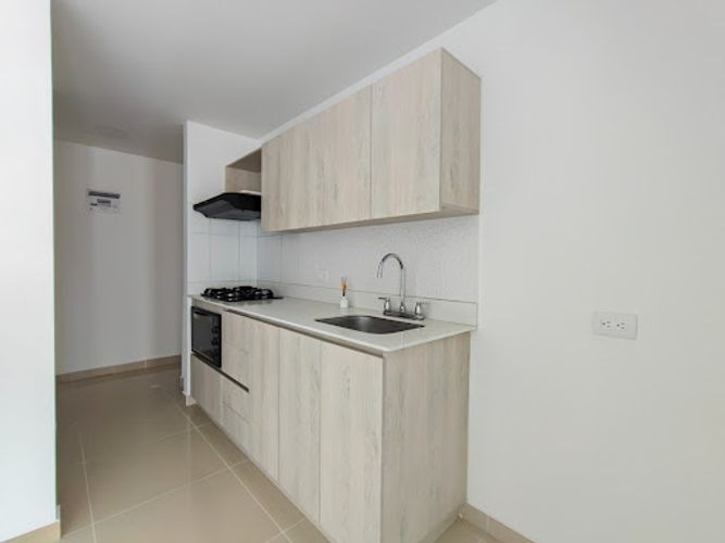 Apartamento en venta en Prados De Sabaneta, Sabaneta · foto 3 de 20