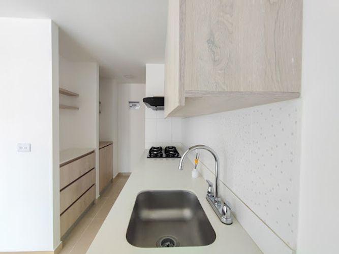 Apartamento en venta en Prados De Sabaneta, Sabaneta · foto 5 de 20