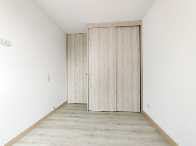 Apartamento en venta en Prados De Sabaneta, Sabaneta · foto 7 de 20