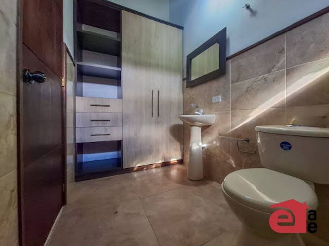 Casa de 3 alcobas en venta en Lomitas, La Ceja · foto 16 de 24