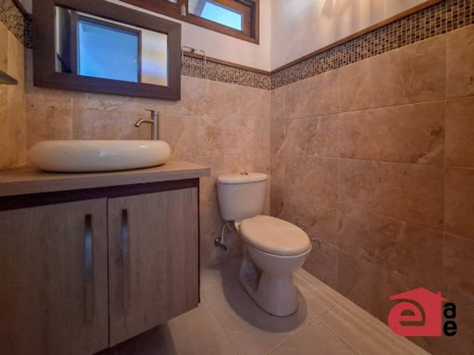 Casa de 3 alcobas en venta en Lomitas, La Ceja · foto 19 de 24