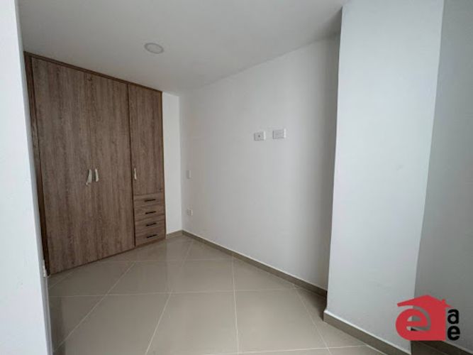 Apartamento de 3 alcobas en venta en La Ceja, 72 m² · foto 7 de 11