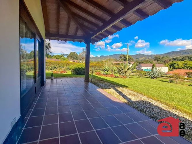 Casa de 3 alcobas en venta en Lomitas, La Ceja · foto 21 de 24