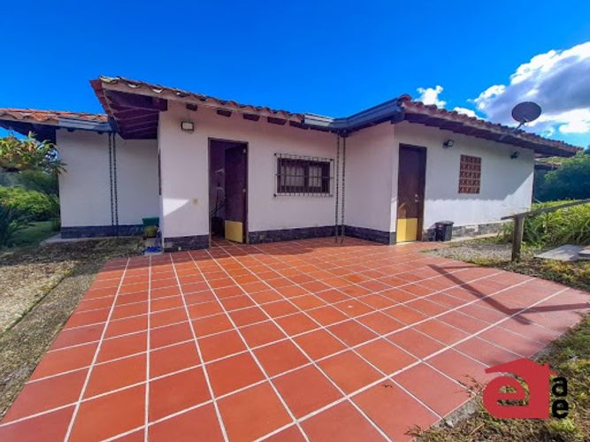 Casa de 3 alcobas en venta en Lomitas, La Ceja · foto 22 de 24