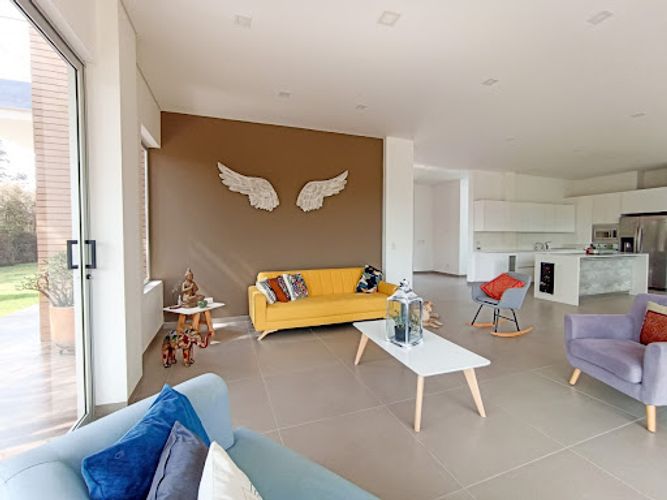 Casa de 4 alcobas en venta en Quirama, El Carmen de Viboral · foto 2 de 24