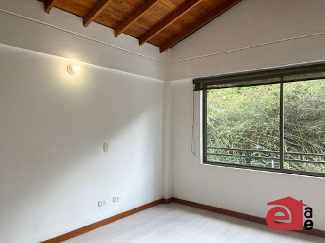 Apartamento de 3 alcobas en venta en El Retiro, 266 m² · foto 12 de 23