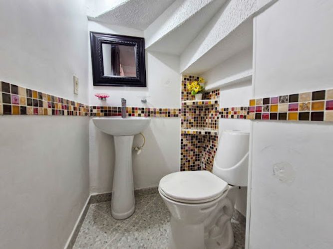 Casa de 3 alcobas en venta en Suramérica, Itagüí, 178 m² · foto 6 de 11