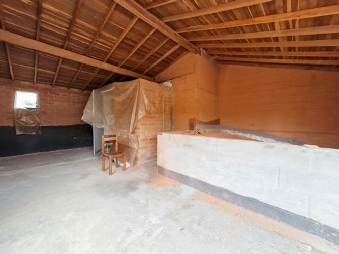 Casa de 3 alcobas en venta en Suramérica, Itagüí, 178 m² · foto 9 de 11