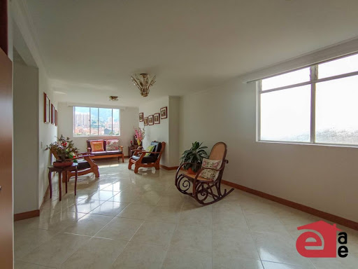 Apartamento en venta en Loma De Las Brujas, Envigado · foto 2 de 24
