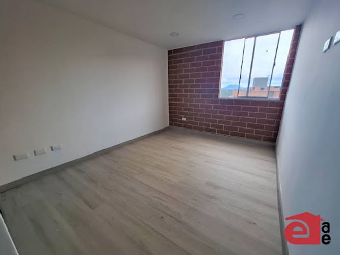 Apartamento de 2 alcobas en venta en Ub. Ojo De Agua, Rionegro, 54 m² · foto 3 de 11