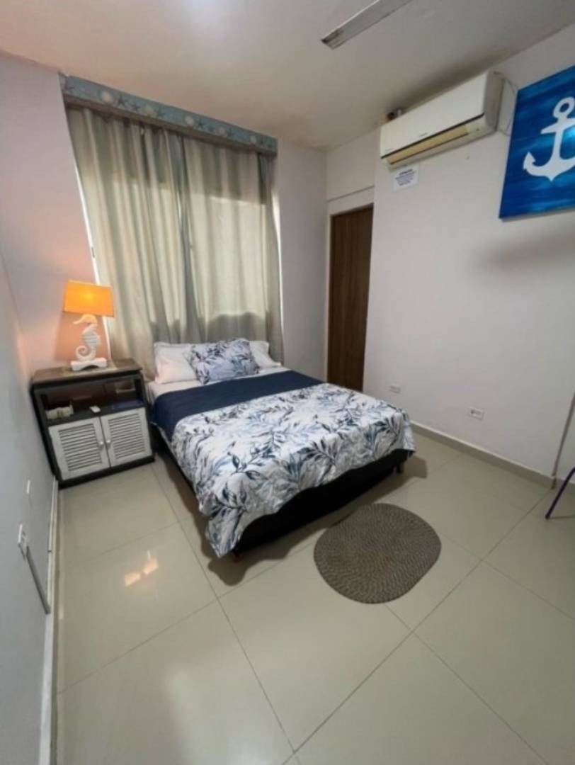 Casa en venta en Lagos Del Caujaral, Atlántico · foto 8 de 16