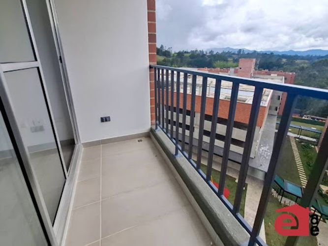 Apartamento de 2 alcobas en venta en Ub. Ojo De Agua, Rionegro, 54 m² · foto 10 de 11